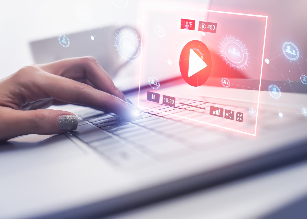 Dr.?Torgyik Tímea ügyvéd, agrár- és vidékfejlesztési szakjogász előadása a várható vidékfejlesztési támogatási jogcímekről, szankciókról és jogorvoslati lehetőségekről.
